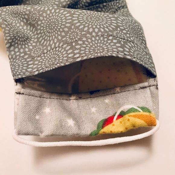 🌮Taco Face Mask w/ Filter and Removable Nose Bend - Picture 13 of 13